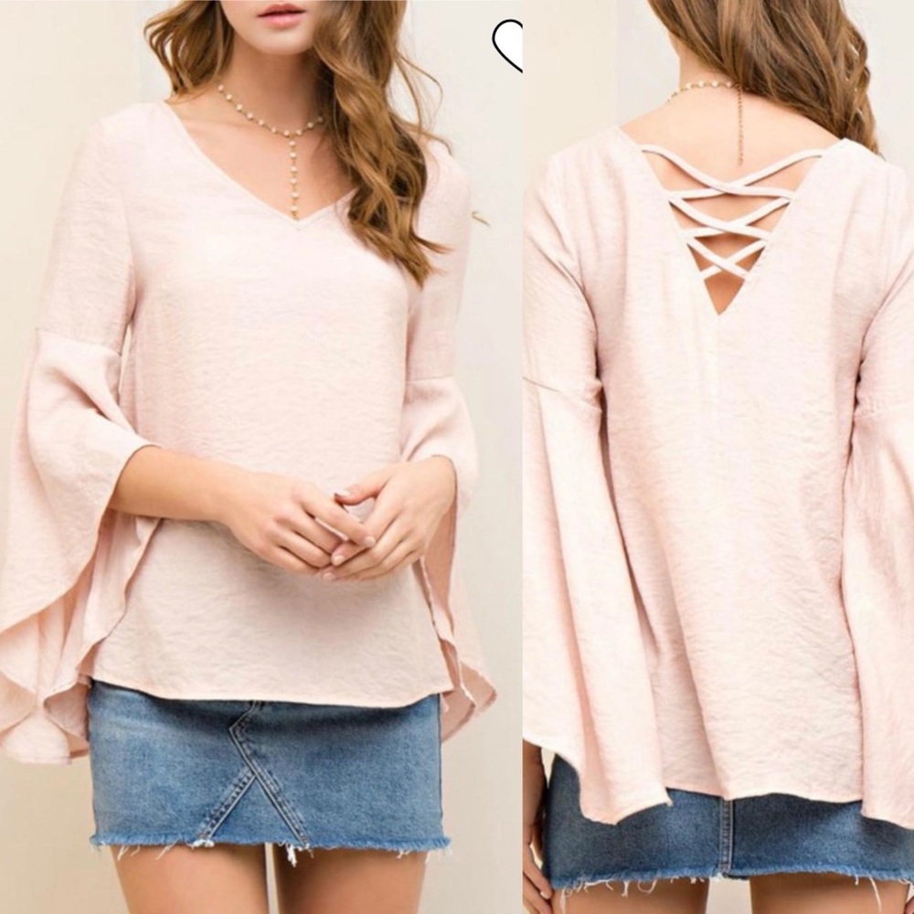 Anthropologie Entro BELL SLEEVE TOP